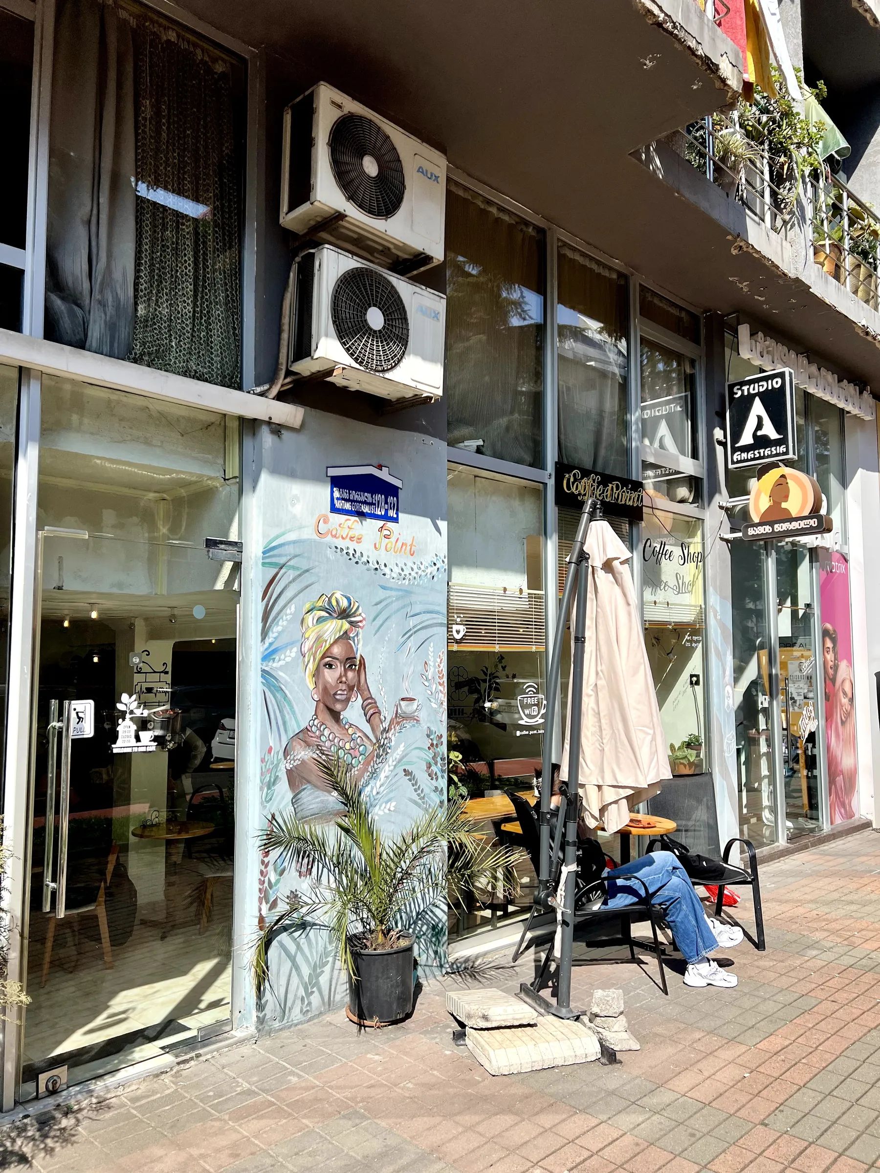 Coffee shop "Coffee point"